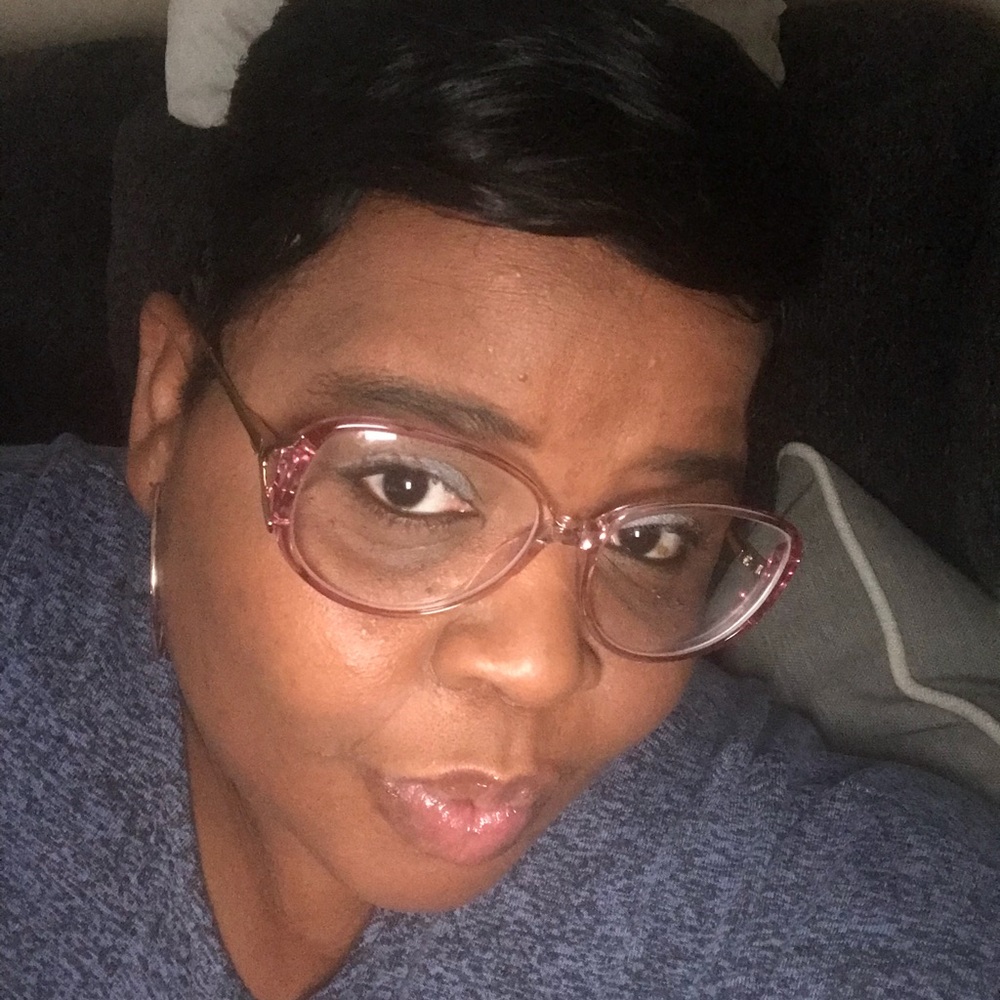 Meet your Posher, Kim